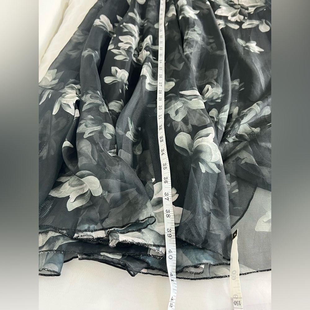 Afibi Black And White Floral Blossom Whimsigoth Long Skirt Size Large - Picture 7 of 8